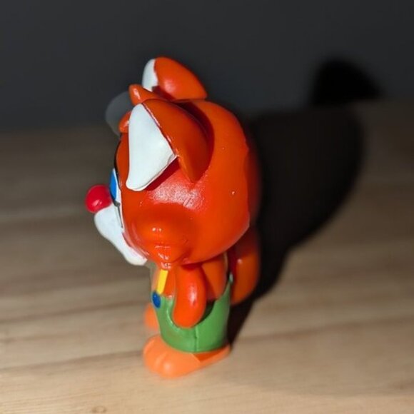 🐲3 FOR $9🦄 Funko Mystery POP Five Nights at Freddy's Circus Foxy Figure Mini - Picture 2 of 5